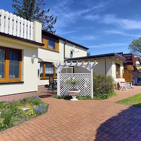 Mueller, Ruth, Fw 1 Lejlighed Zingst Eksteriør billede